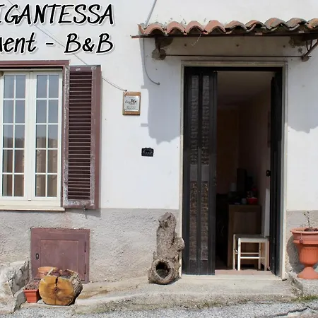 La Brigantessa Sante Marie
